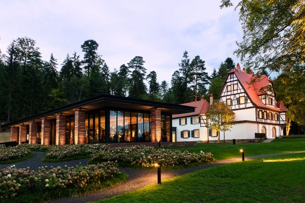 Villa Rene Lalique Villa Rene Lalique