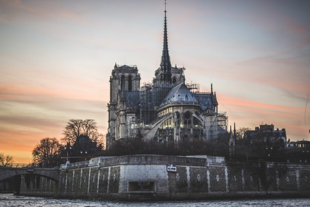 Notre-Dame de Paris Notre-Dame de Paris